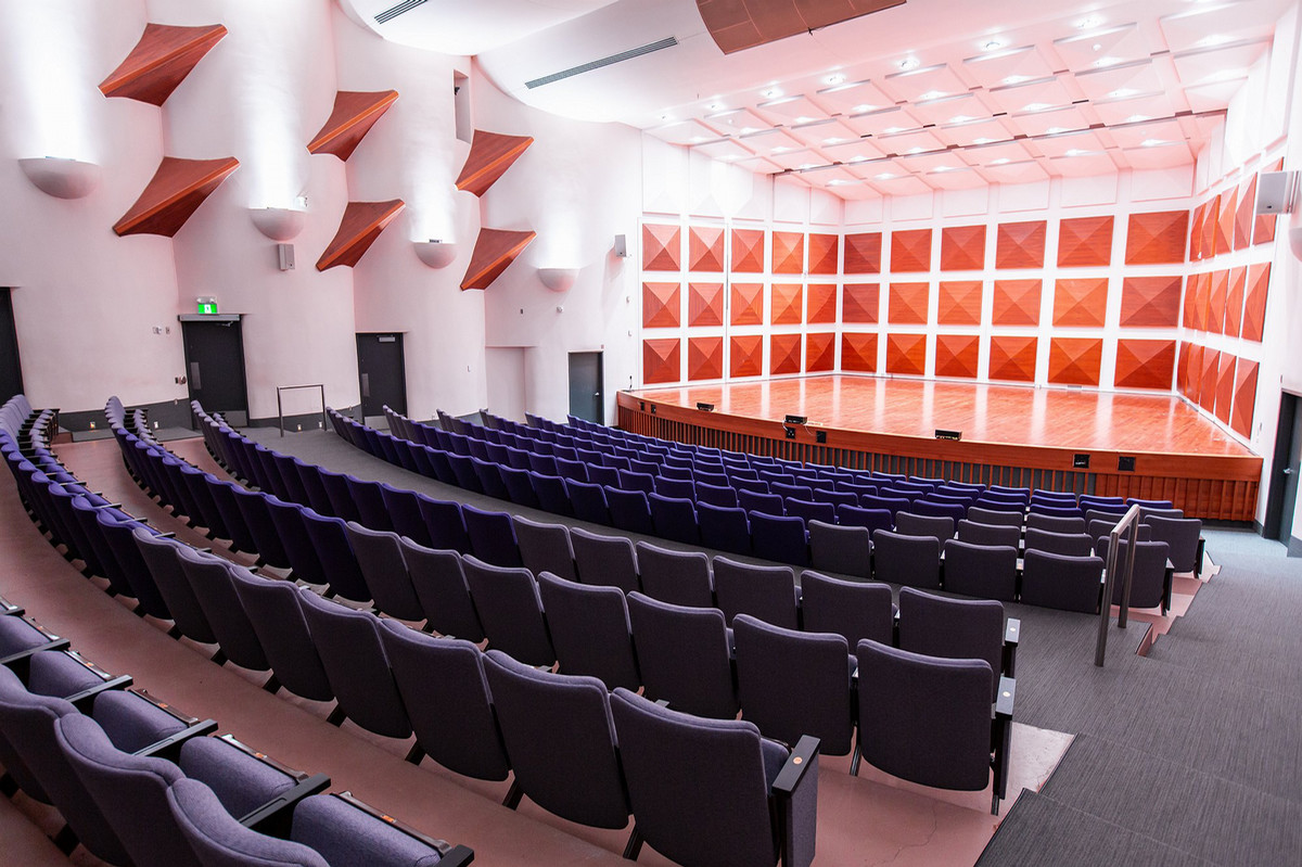 internal image of stage