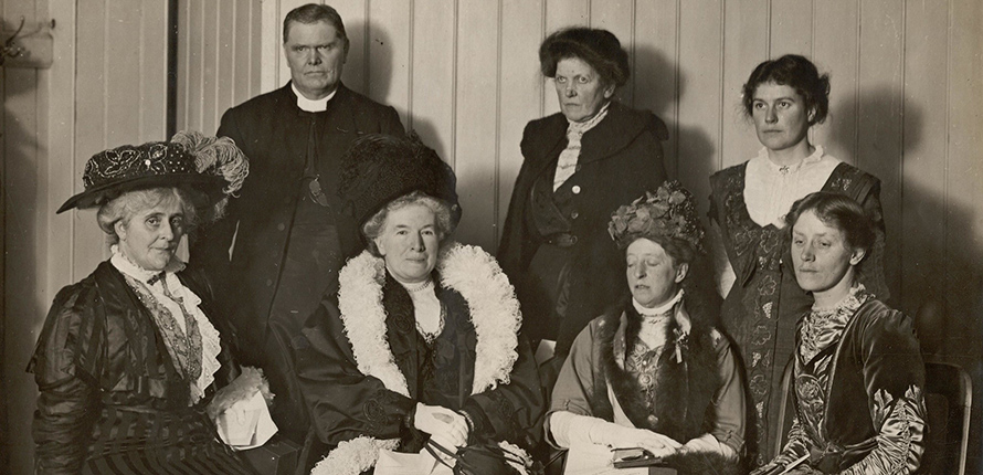 Group of suffragettes