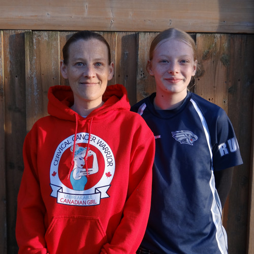 Tamara and Leanne Laur